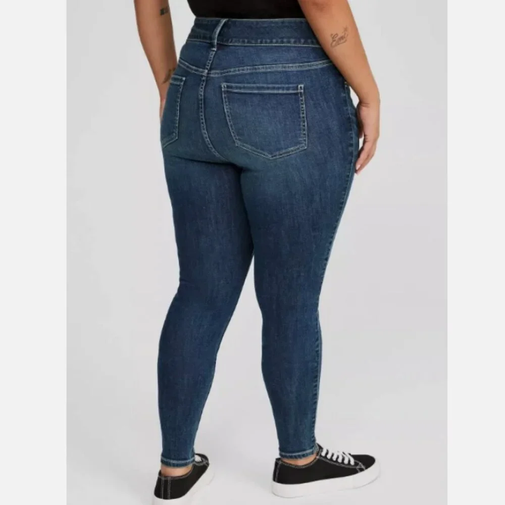 TORRID Women's Plus Size 26 Jegging Skinny Super Soft High-Rise Jeans‎ Stretch